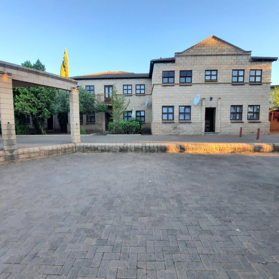 1 Bedroom Property for Sale in Brandwag Free State